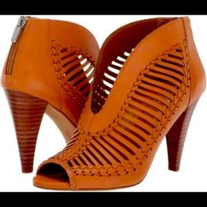 Women Vince Camuto Acha Cutout
Peep Toe Bootie size 9 color: Butterscotch